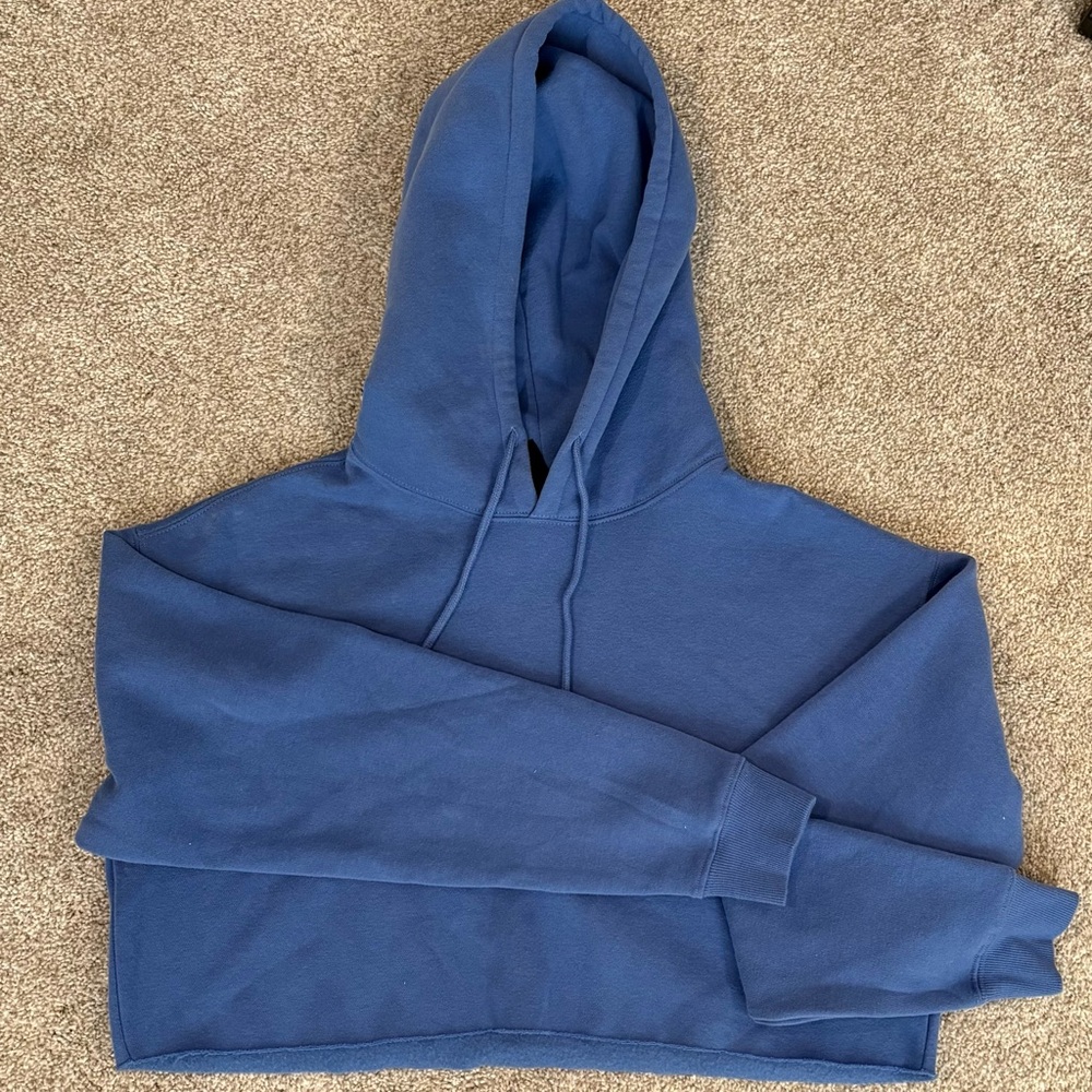 Urban outfitters cropped hoodie blue